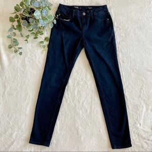 Simply Vera Vera Wang Skinny mid rise